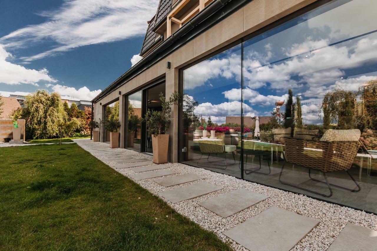 Villa Bricola - Boutique Apartments KLV Exterior foto